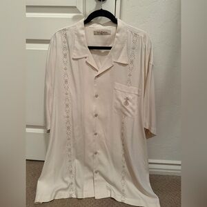 Tommy Bahama Off-White Textured Camp shirt